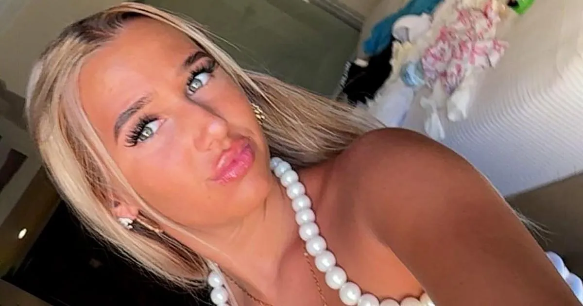 chloe watson — GB news