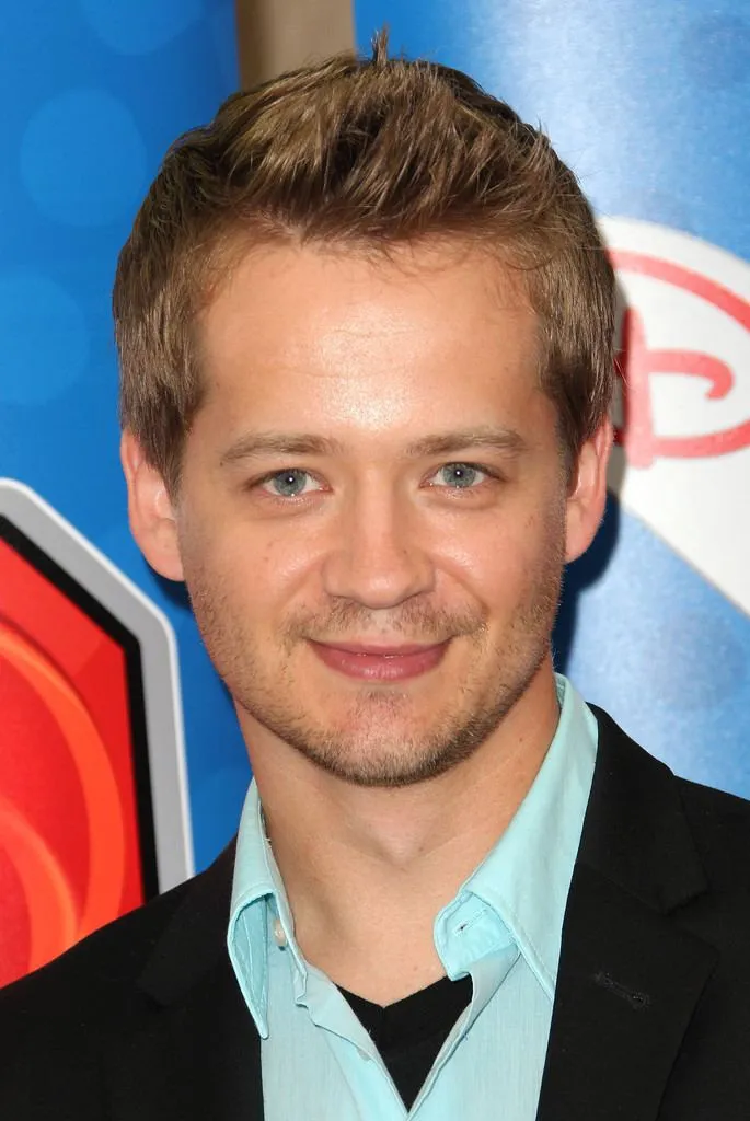 jason earles — GB news