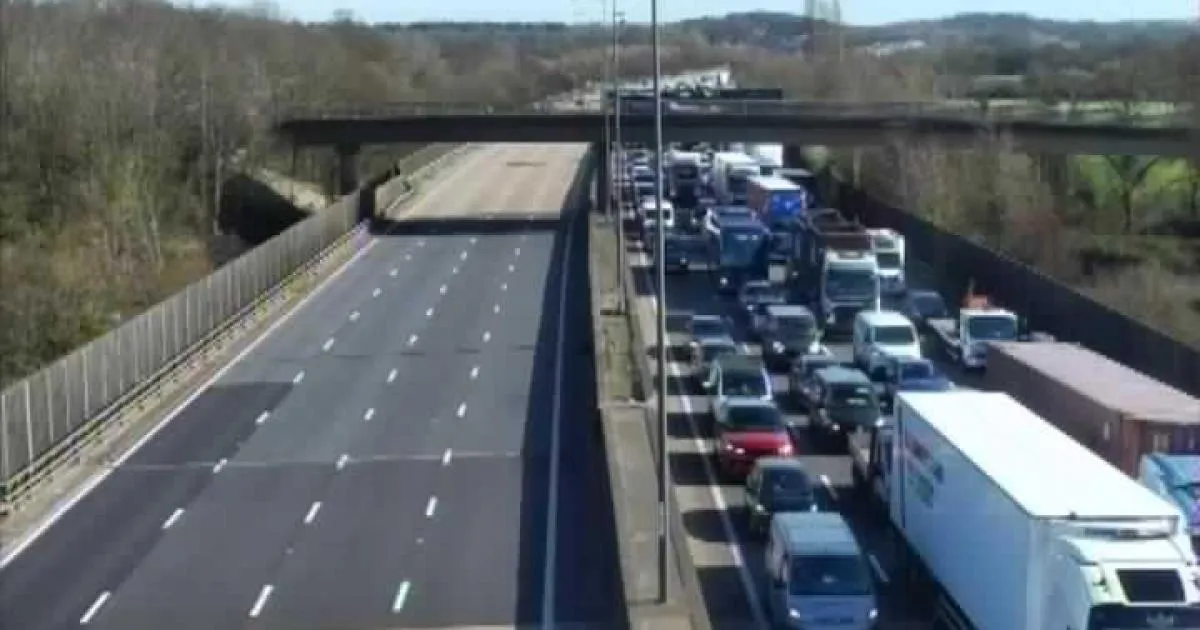 m25 traffic — GB news
