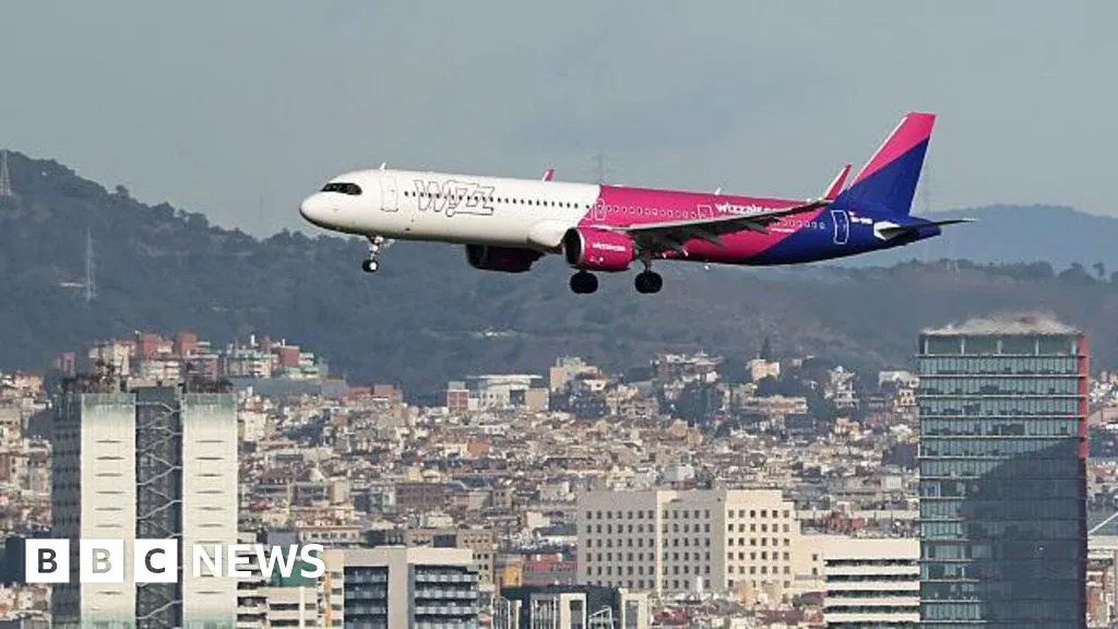 wizz air — GB news