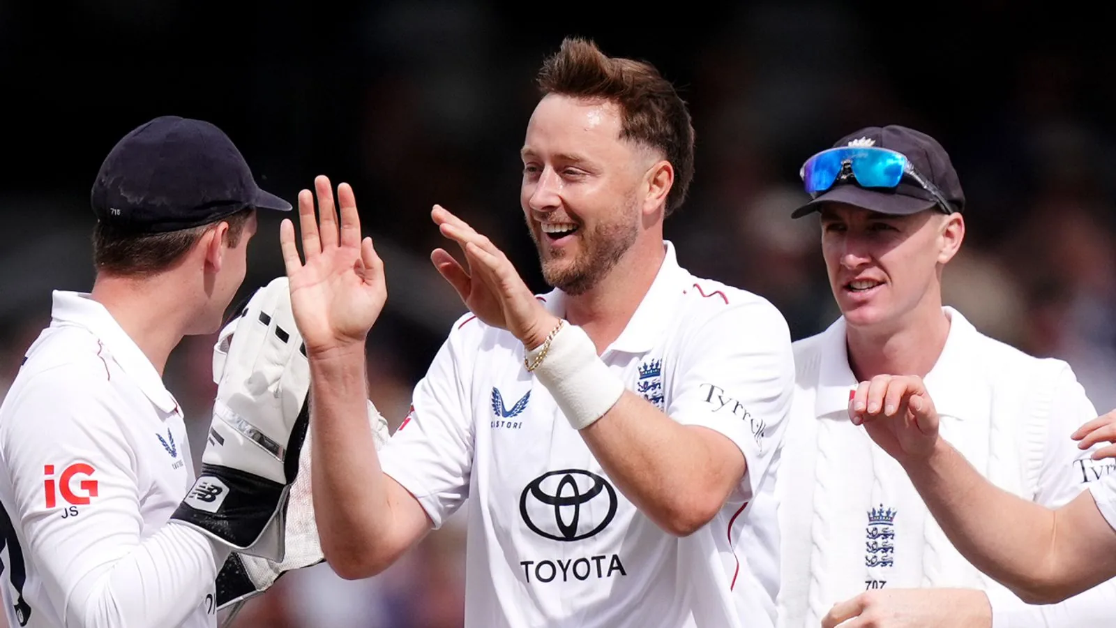 England vs Pakistan: Joe Root era given ideal start by Ollie Robinson and Josh Tongue