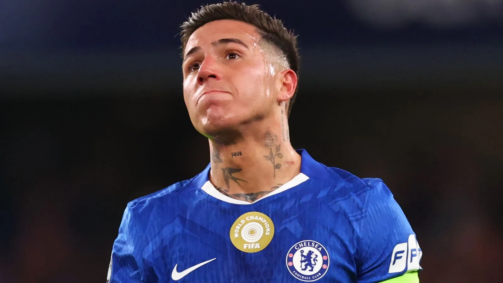 Enzo Fernadez: Chelsea set deadline for Man City for offers for Argentine
