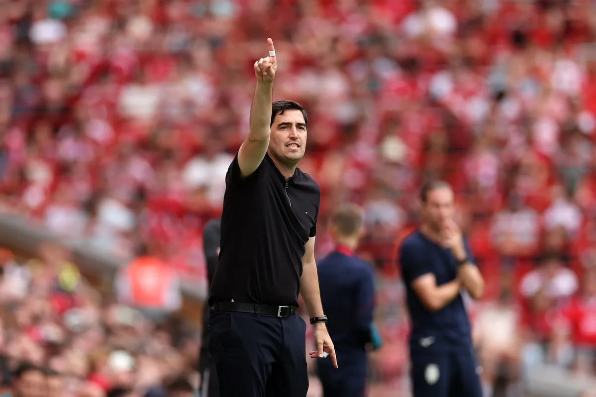 Andoni Iraola on Liverpool v Como, pre-season progress and Ronald Araujo signing