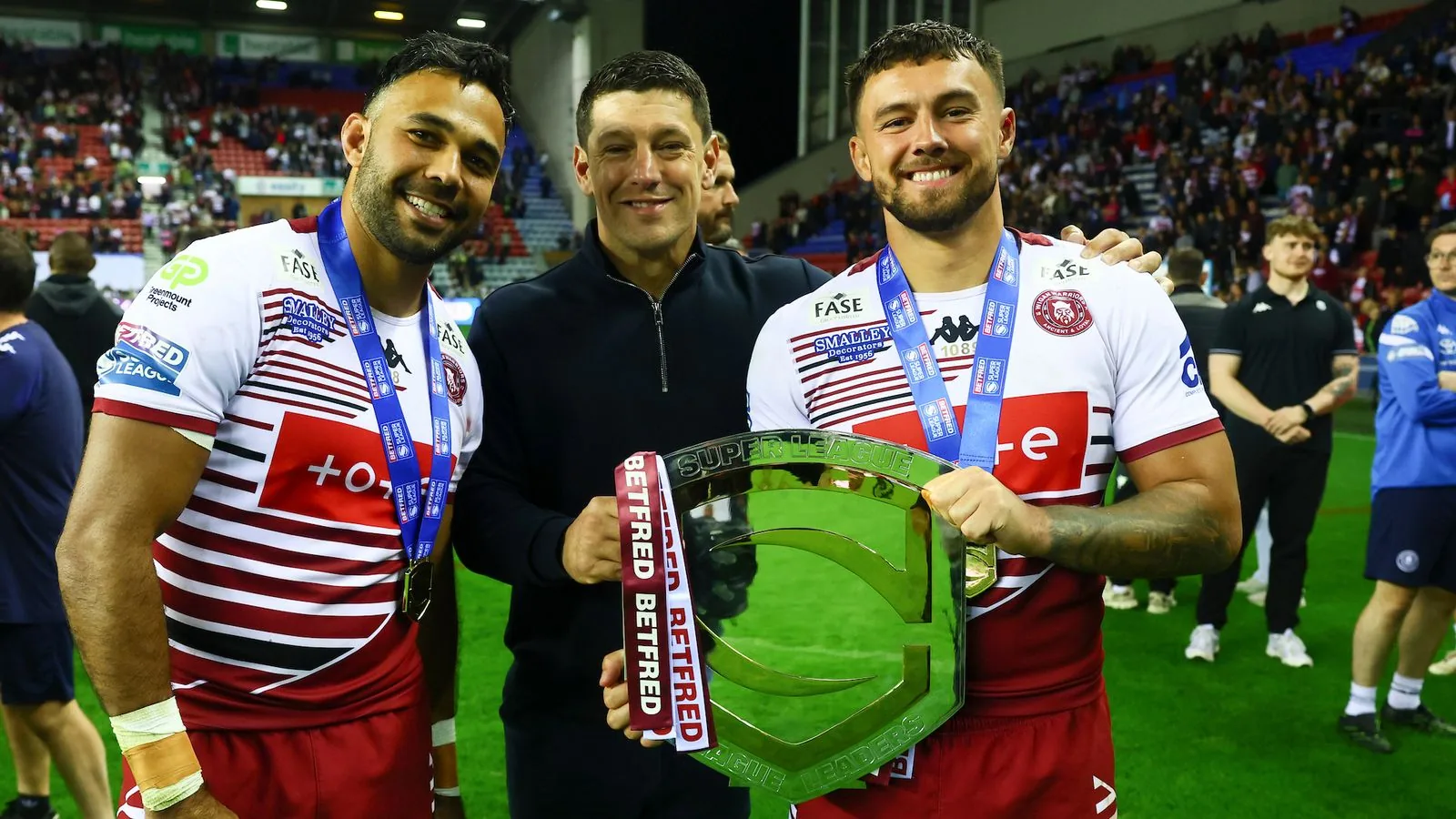 Liam Farrell leads from front as Wigan crush Catalans to secure League Leaders’ Shield